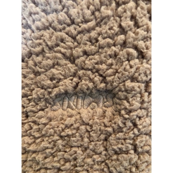 NWOT SKIMS TEDDY ZIP UP HOODIE - Picture 5 of 6